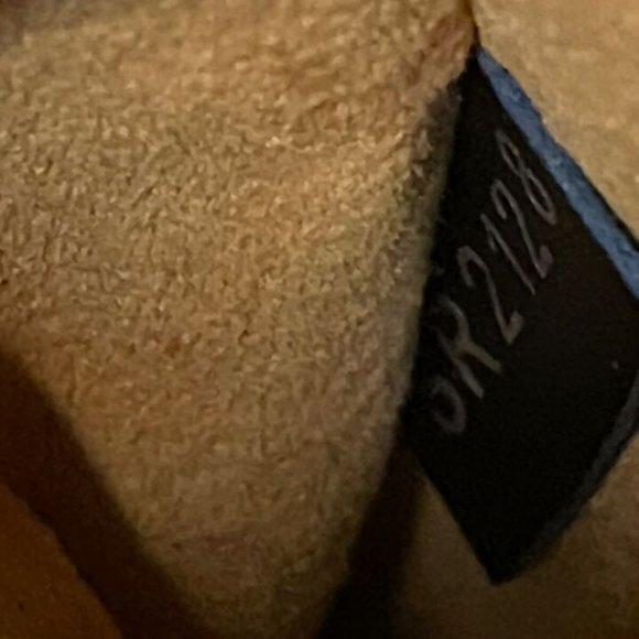 LOUIS VUITTON NEONOE TOTE HAND BAG EPI PURSE STRIPE LIMITED EDITION WHITE - Picture 10 of 16